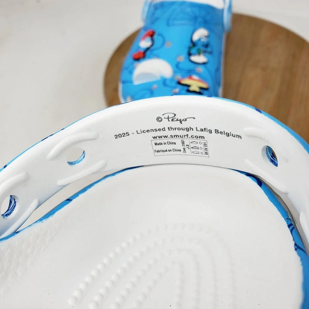 Crocs Smurfs Sandals Kids 2 Blue Classic Clog Casual Boys Girls Shoes